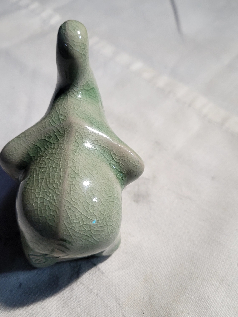 Ceramic Elephant Figurine - Mint Green - Unbranded - Picture 2 of 10